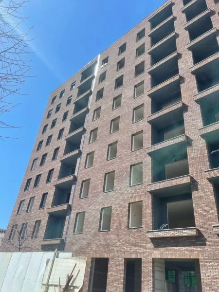 Tirane, shitet apartament 2+1 Kati 1, 111 m² 167.000 € (5 Maji)