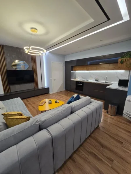 Tirane, jepet me qera apartament 2+1+Ballkon Kati 3, 96 m² 700€ (Rruga e Dibraneve Liqeni i Thate)