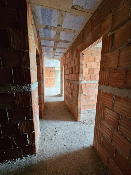 Tirane, shitet apartament , 116 m² 173.000 € 