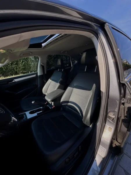 Tirane, shitet makine Volsvagen Benzin, gri e erret automatik Kondicioner 310.100 km 5.699 €