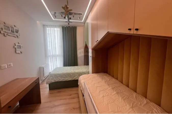 Tirane, shes apartament 2+1 Kati 5, 97 m² 225.000 € (APARTAMENT 2+1+2 BLV I RI PER SHITJE)