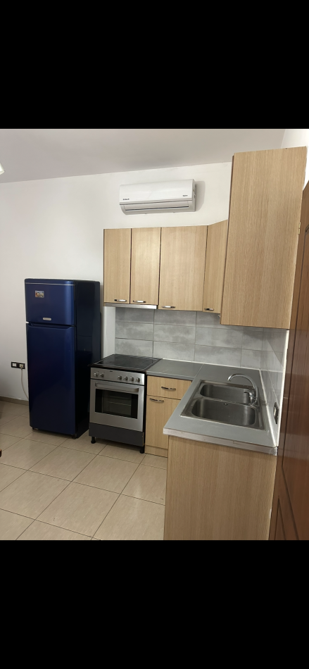 Tirane, jepet me qera apartament 1+1+Aneks Kati 0, 40 m² 300 € (Havzi Nela)