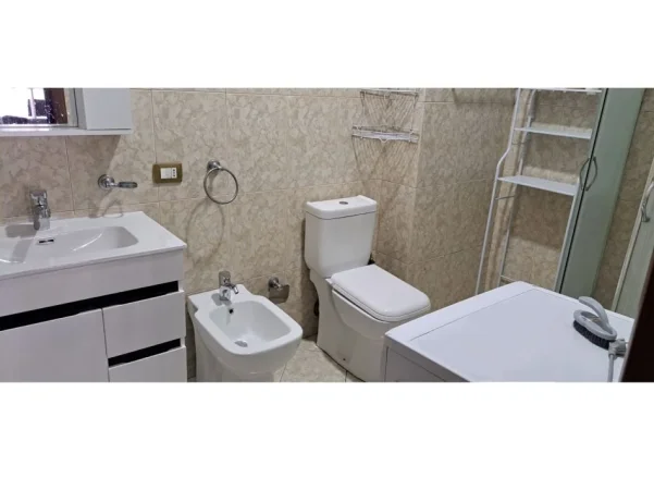 Tirane, jepet me qera garsonier 1+1 Kati 6, 45 m² 370 € (Astir tek Bohemi)