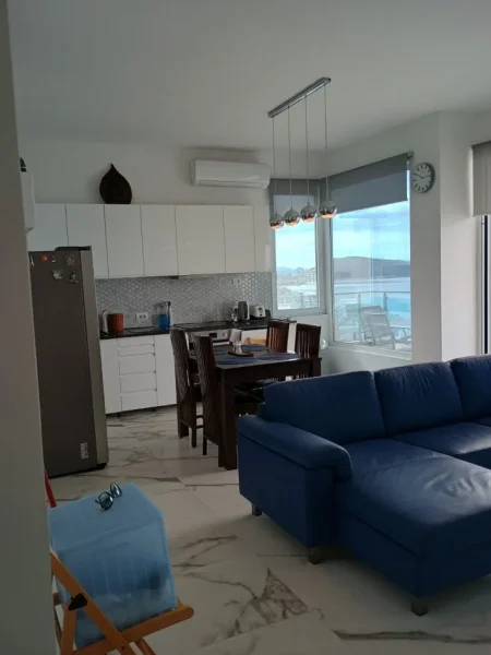 Sarande, shitet 2+1 Kati 6, 350.000 € (sarande)
