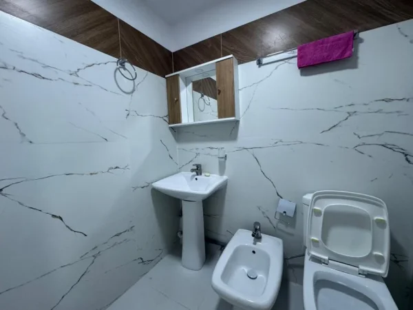 Tirane, shitet apartament Kati 0, 93 m² 145.000 € 