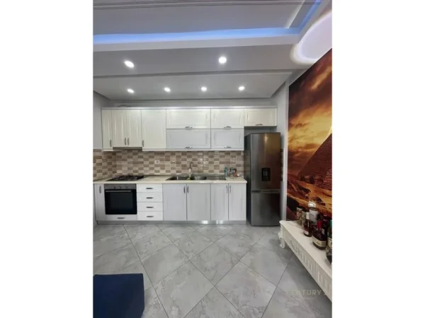 Tirane, jepet me qera apartament 1+1 Kati 5, 56 m² 500 € (Don Bosko)