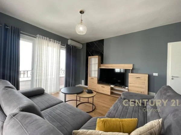 Tirane, jepet me qera apartament 2+1 Kati 2, 123 m² 1.000 € (Kopshti botanik)