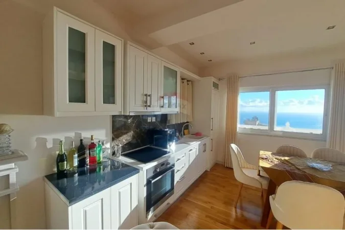 Dhermi - Palase, shitet Vile 3 Katshe , 248 m² 400.000 € (Dhermi)