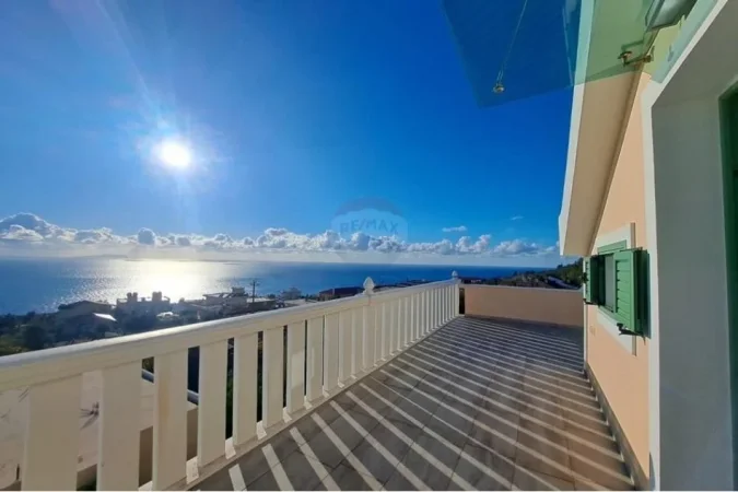 Dhermi - Palase, shitet Vile 3 Katshe , 248 m² 400.000 € (Dhermi)