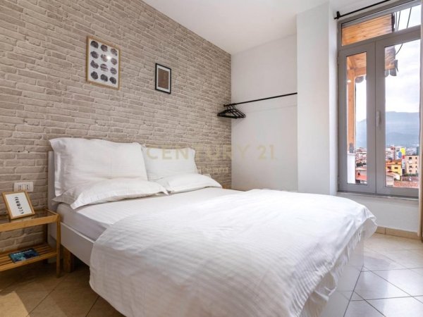 Tirane, shitet apartament 1+1 Kati 5, 59 m² 132.000 € (Pazari i ri)