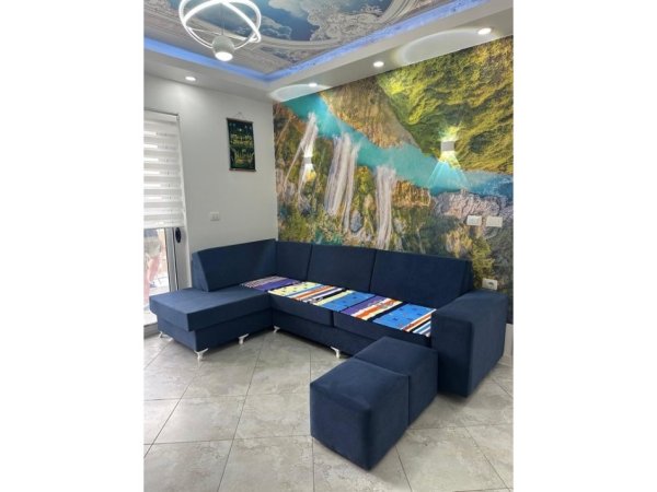 Tirane, jepet me qera apartament 1+1+Ballkon Kati 5, 55 m² 500 € (Don Bosko)