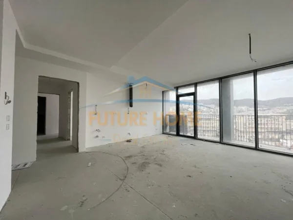 Tirane, shitet apartament 2+1+Ballkon Kati 10, 127 m² 400.000 € (Lake View, Liqeni Artificial.)