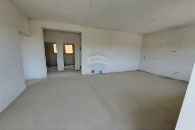 Vlore, shitet Vile 3 Katshe , 278 m² 195.000 € (Rr.Dervish Hekali)