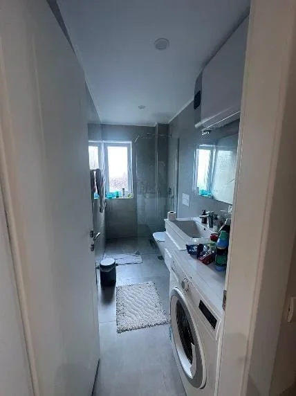 Tirane, shitet apartament 1+1+Aneks Kati 5, 60 m² 171.000 € (rruga fortuzi)