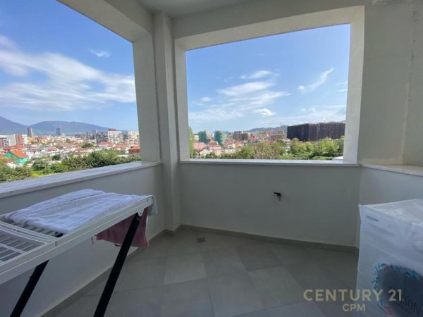 Tirane, jepet me qera apartament 1+1 Kati 4, 69 m² 650 € (ish fusha aviacionit)