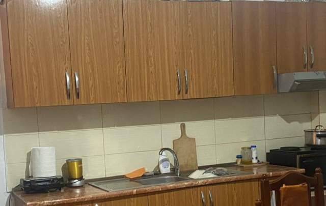 Tirane, jepet me qera apartament 1+1 Kati 4, 60 m² 30.000 Leke (Pran Bar Artistit, Astir)