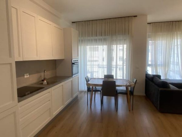 Tirane, jepet me qera apartament 2+1+BLK Kati 7, 90 m² 550 Euro (Artan lenja)