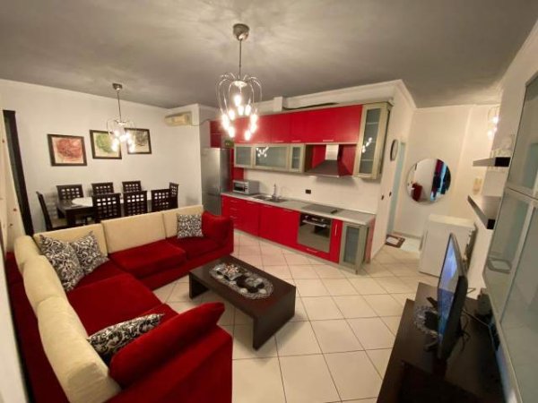 Tirane, jepet me qera apartament 2+1+BLK Kati 5, 80 m² 550 Euro (Rruga Jordan Misja Tiranë,Shqipëria)