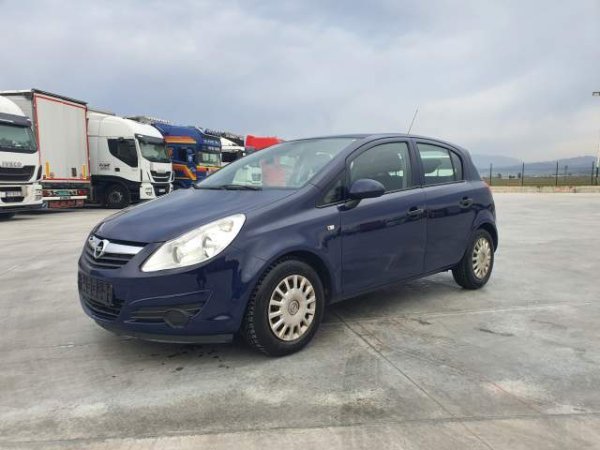 Fier, shitet makine Opel Corsa 1,2 Automat Klima Viti 2010,