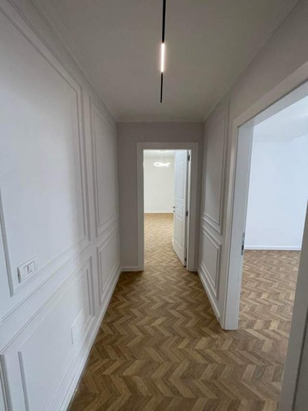 Tirane, shitet apartament 2+1+BLK Kati 3, 100 m² Euro (selvia)