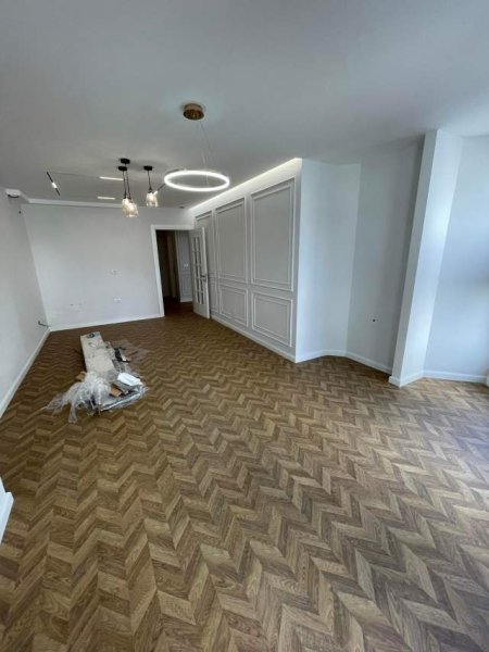 Tirane, shitet apartament 2+1+BLK Kati 3, 100 m² Euro (selvia)
