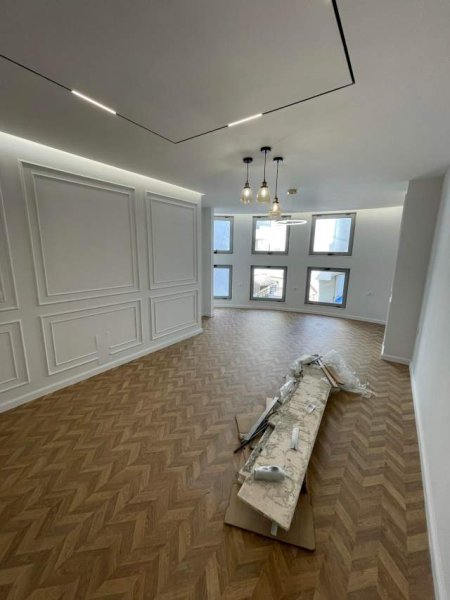 Tirane, shitet apartament 2+1+BLK Kati 3, 100 m² Euro (selvia)