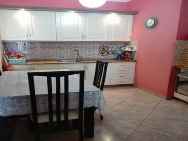 Tirane, shes apartament 1+1+A Kati 7, 70 m² 84.000 Euro (Rruga e Kavajës)
