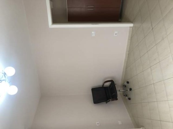 jepet me qera apartament 2+1+BLK Kati 4, 90 m² 550 Euro (Don bosko)