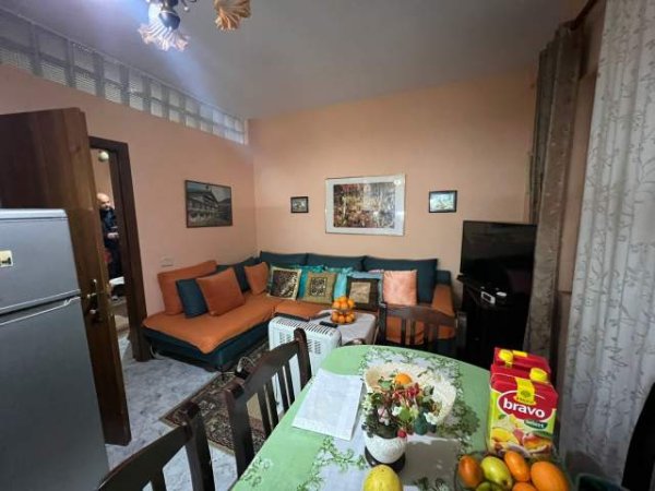 Tirane, shitet apartament 2+1+BLK Kati 3, 90 m² 165.000 Euro (pallatet Shallvare)
