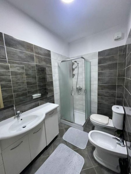 Tirane, jepet me qera apartament 2+1+BLK Kati 2, 100 m² 400 Euro (kmy, yzberisht)