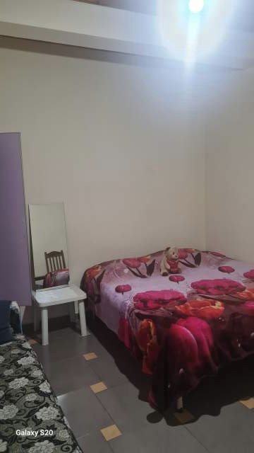 jepet me qera garsonier 200 Leke (rruga durresit)