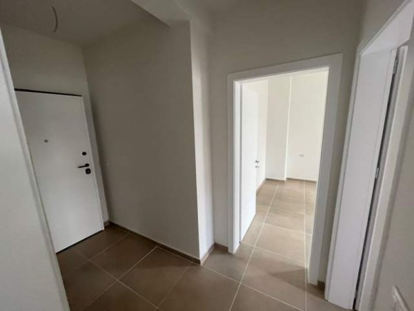 Tirane, jepet me qera apartament 1+1+BLK Kati 2, 58 m² 580 Euro (Rruga e Kosovareve)