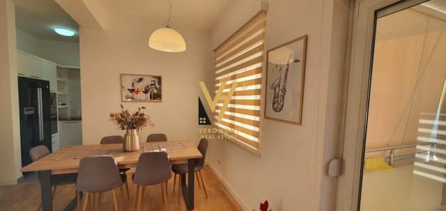 Tirane, jepet me qera apartament 3+1+A+BLK Kati 4, 186 m² 1.400 Euro (TEG)