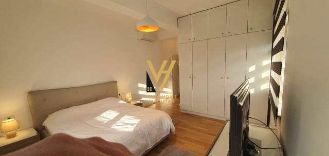 Tirane, jepet me qera apartament 3+1+A+BLK Kati 4, 186 m² 1.400 Euro (TEG)