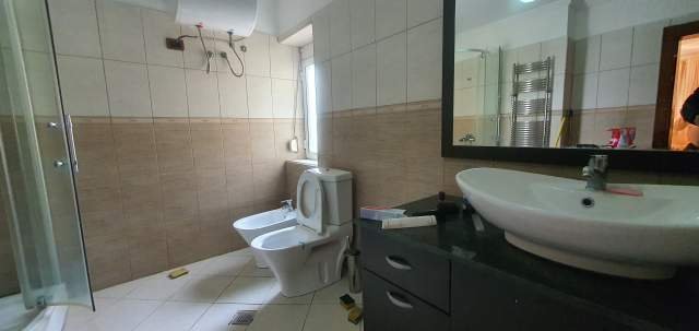 Tirane, jepet me qera apartament 2+1+A+BLK Kati 2, 90 m² 450 Euro (Dali Ndreu)
