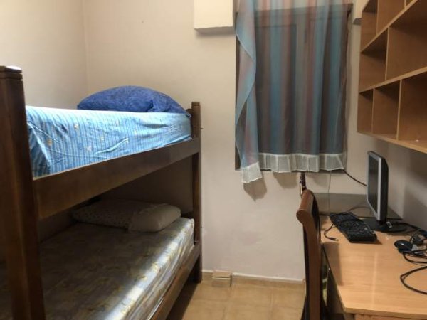 Tirane, jepet me qera apartament 2+1+BLK Kati 1, 85 m² 38.000 Leke (Rruga Idriz Dollaku)