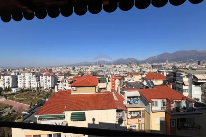 Tirane, jap me qera apartament 2+1+Aneks+Ballkon Kati 7, 110 m² 600 € (rr.Rrapo Hekali)