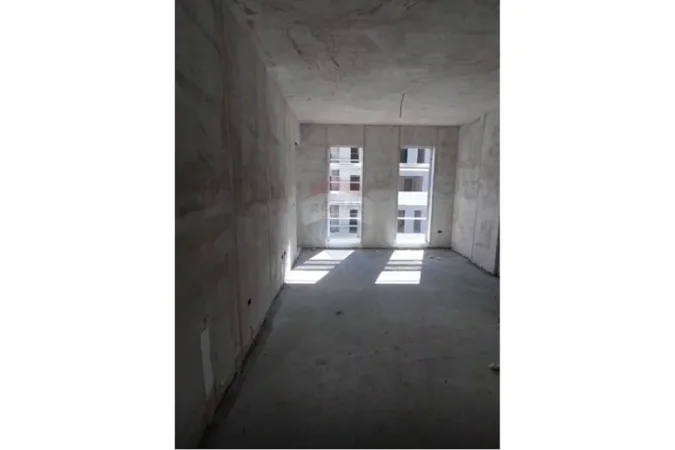 Tirane, shitet apartament 2+1+Ballkon Kati 4, 97 m² 95.000 € 