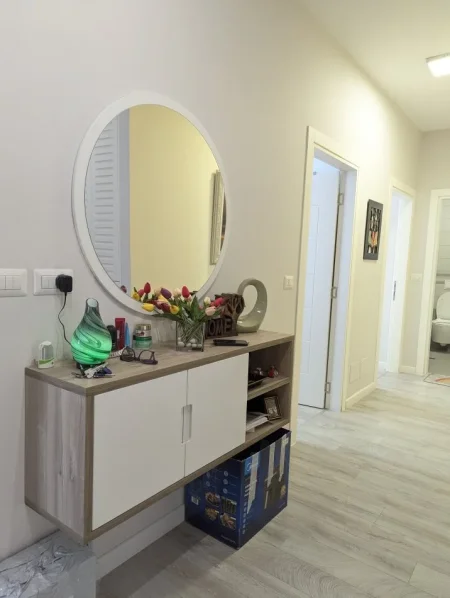 Tirane, shitet apartament 2+1+Aneks+Ballkon Kati 5, 82 m² 220.000 € (Rruga Egnatia, Tirane)