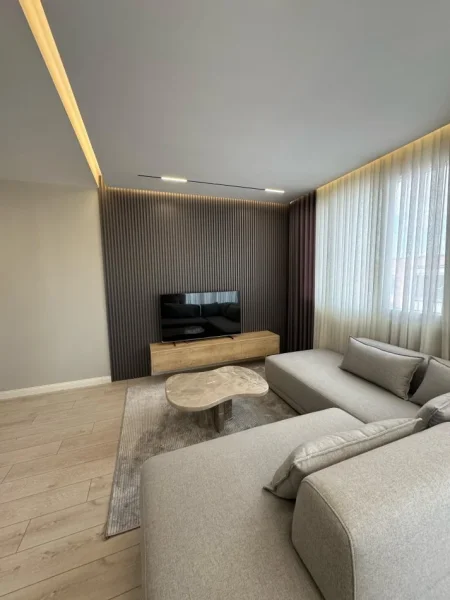 Tirane, ndarje qeraje apartament 2+1+Ballkon Kati 7, 102 m² 250 € (Teodor keko)