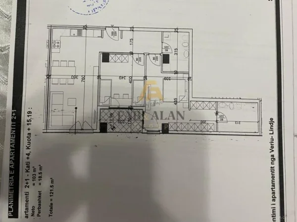 Tirane, shitet apartament 2+1+2 Kati 4, 122 m² 179.800 € (Laprake)