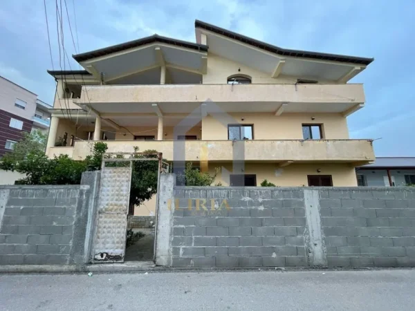 Tirane, shes Vile 3 Katshe , 158 m² 350.000 € (Kamez)