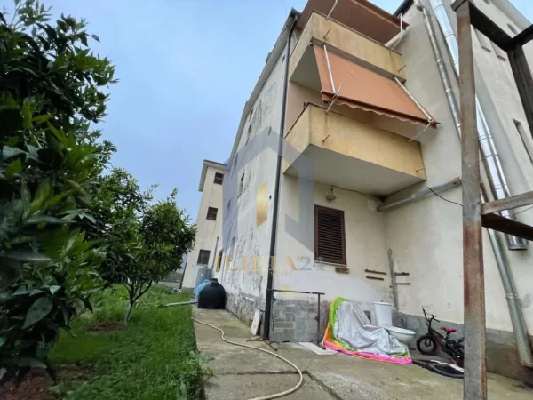 Tirane, shes Vile 3 Katshe , 158 m² 350.000 € (Kamez)