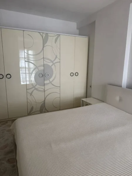 Tirane, jepet me qera apartament 2+1+Aneks+Ballkon Kati 5, 110 m² 550 € (Astir prapa Eja Studio)
