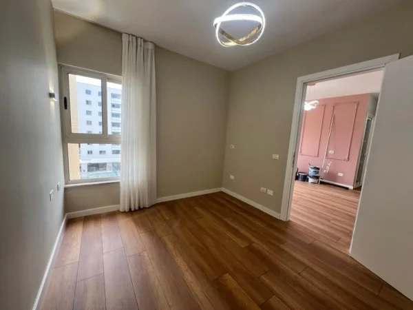 Super apartament 1+1 ne shitje te Ish Fusha Aviacionit