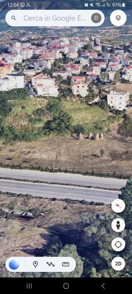 Tirane, SHITEN SIPERFAQE TOKE BUZE UNAZES PRAN TEG.VARJOJNE NGA 5500m2 DERI NE 18000m2, 300 Euro/m² (500m AFER MBIKALIMIT  MJULL BATHORE