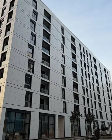 Tirane, shitet ambjent biznesi Kati 0, 69 m² 239.000 € (Vendndodhje: Akses Tirana, Rruga 29 Nëntori)