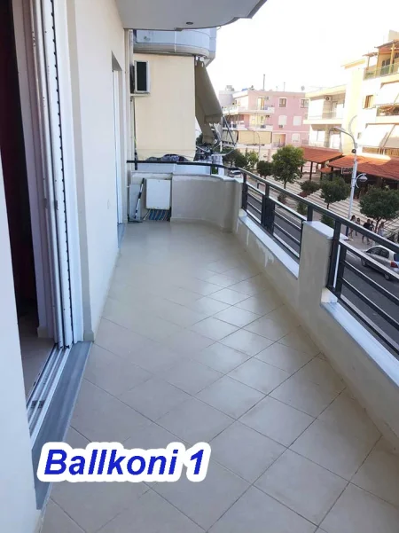 Sarande, jepet me qera vjetore Apatrament 2+1 Kati 2, 40.000 Lek/muaji (Rr. Gjerg Arianiti)  // Sarande, for annual rent 2+1 Apartment, 2nd floor, 40.000 Lek/Month (Gjerg Arianiti Street)