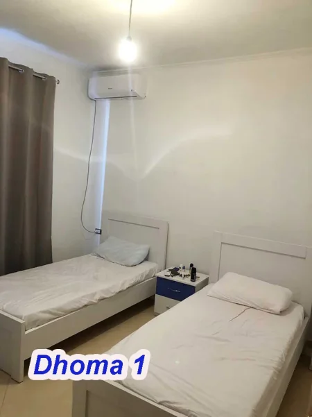 Sarande, jepet me qera vjetore Apatrament 2+1 Kati 2, 40.000 Lek/muaji (Rr. Gjerg Arianiti)  // Sarande, for annual rent 2+1 Apartment, 2nd floor, 40.000 Lek/Month (Gjerg Arianiti Street)