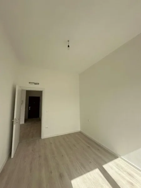Tirane, shitet apartament 1+1+Ballkon Kati 8, 73 m² 119.620 € (Rezidenca Aura)
